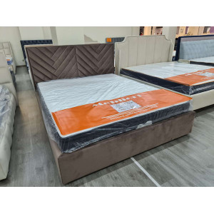 Мягкая кровать Венеция